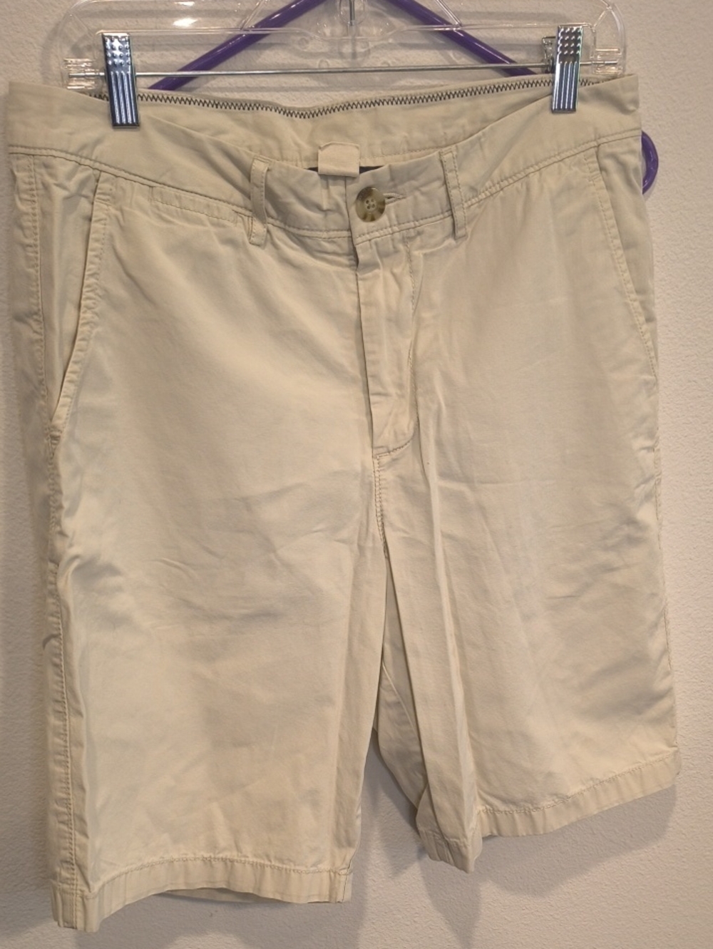 Ralph Lauren Men's Flat Front Shorts in Cream Surfer Logo 32w